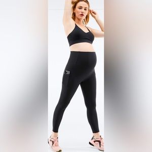 Fabletics Maternity Purelux pocket legging